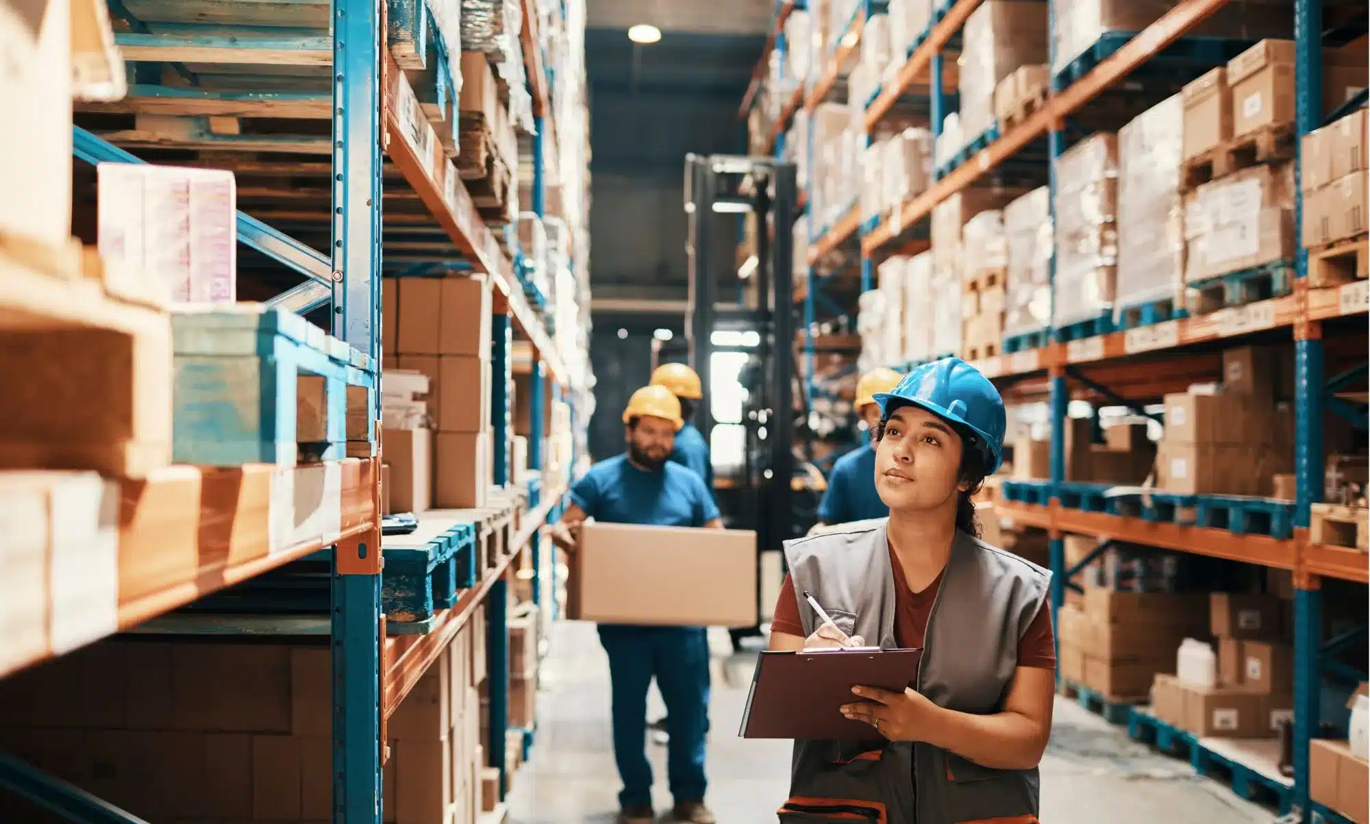 The Complete Guide to Specialized Storage for Cosmetics and Spare Parts in Saudi Arabia